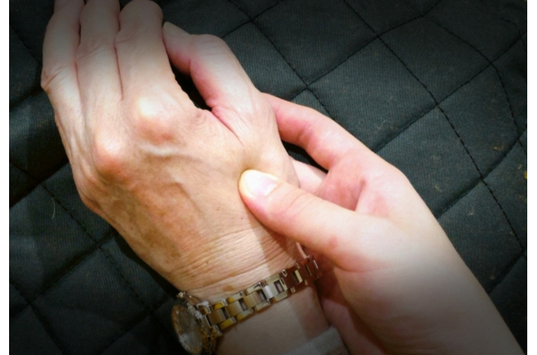 Why-does-contracture-occur